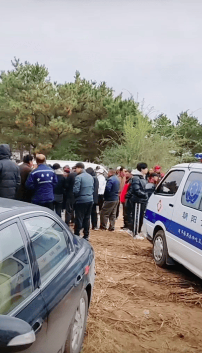 4歲女童車內(nèi)睡覺(jué)失蹤超24小時(shí)<strong></p>
<p>宏鑫機(jī)械設(shè)備有限公司
</strong>，鎮(zhèn)長(zhǎng)講述救援細(xì)節(jié)：事發(fā)山上，植被覆蓋率高:宏鑫機(jī)械設(shè)備有限公司
