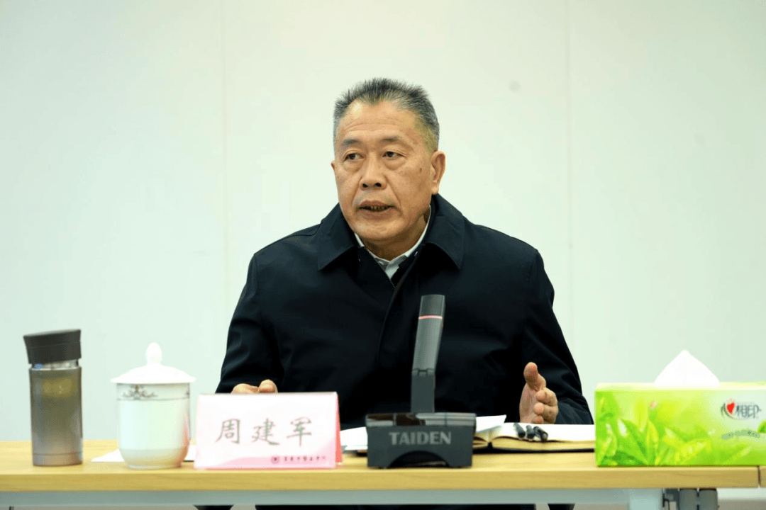 巡視組進駐后<strong></p>
<p>宏鑫機械設備有限公司
</strong>，“一把手”周建軍被查:宏鑫機械設備有限公司
