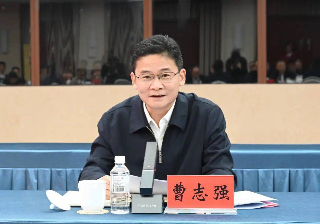 “75后”副部曹志強，已赴任廣西:宏鑫機械設備有限公司
