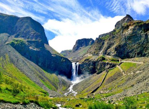 4小時33分！北京高鐵“速通”長白山<strong></p>
<p>宏鑫機械設(shè)備有限公司
</strong>，周末就能打個來回！:宏鑫機械設(shè)備有限公司
