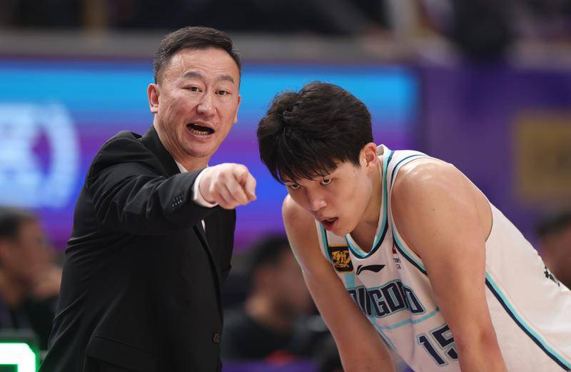 劉維偉受邀飛往美國 將現(xiàn)場見證弟子楊瀚森NBA首秀:宏鑫機械設備有限公司
