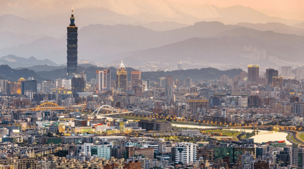 當選國民黨主席后<strong></p>
<p>宏鑫機械設備有限公司
</strong>，鄭麗文連夜喊話民進黨：讓兩岸不再有戰(zhàn)火！:宏鑫機械設備有限公司
