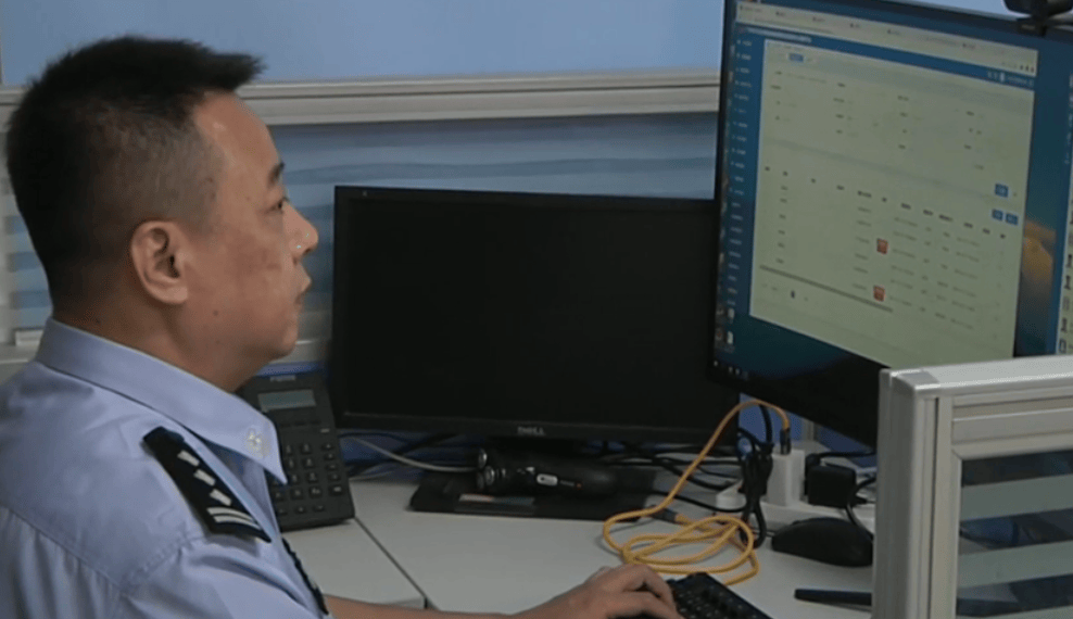 沒(méi)網(wǎng)購(gòu)卻收到短信<strong></p>
<p>宏鑫機(jī)械設(shè)備有限公司
</strong>，有人直接不見(jiàn)2萬(wàn)！“雙十一”多地出現(xiàn)騙局:宏鑫機(jī)械設(shè)備有限公司
