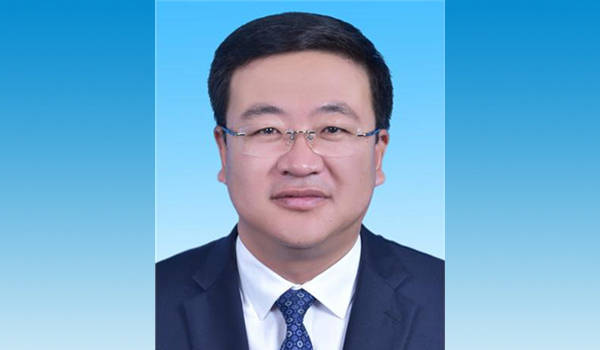 范銳君已任退役軍人事務部辦公廳主任<strong></p>
<p>宏鑫機械設備有限公司
</strong>，此前在寧夏工作:宏鑫機械設備有限公司
