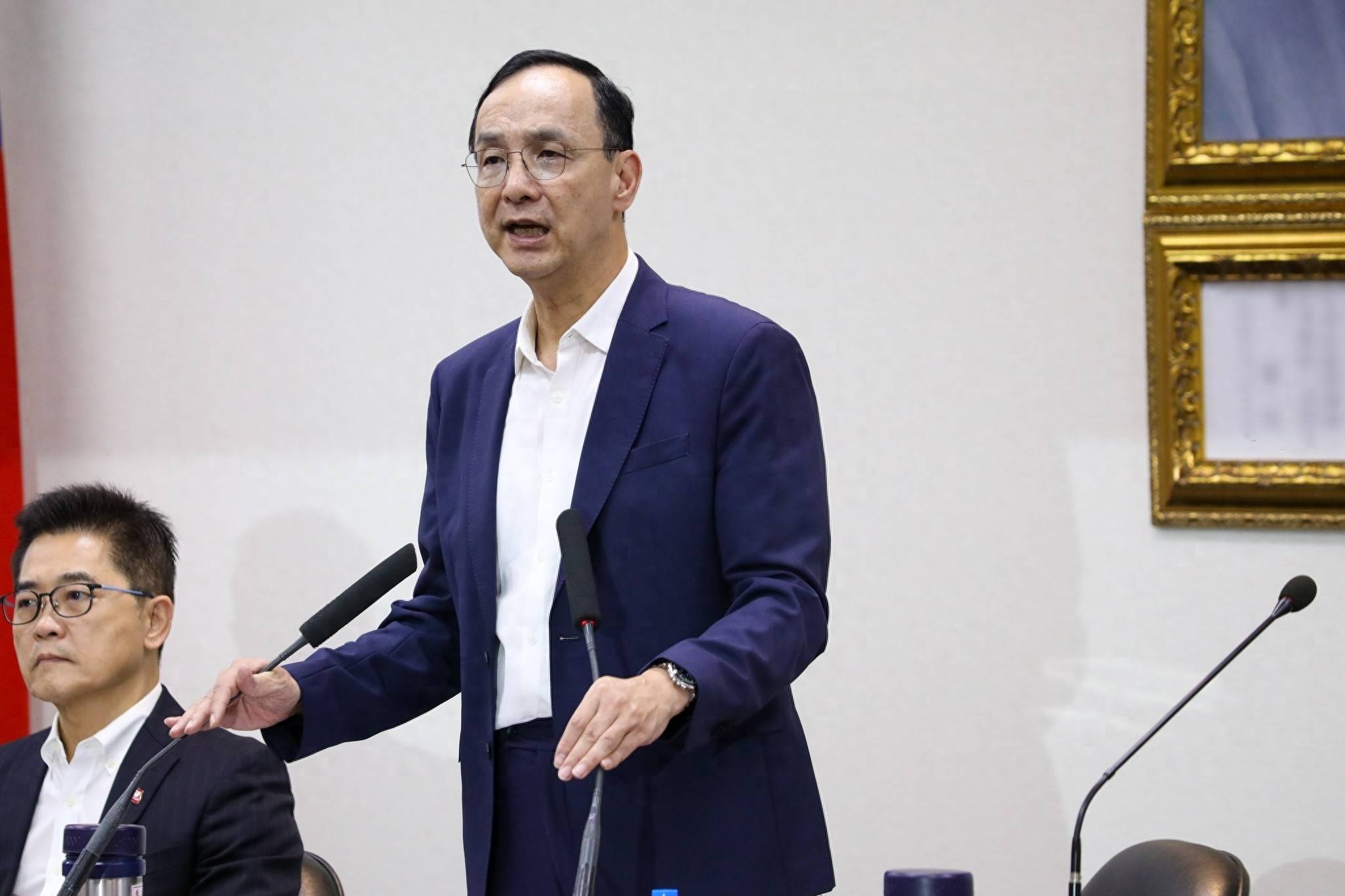 鄭麗文當(dāng)選國(guó)民黨主席<strong></p>
<p>宏鑫機(jī)械設(shè)備有限公司
</strong>，先攻民進(jìn)黨，不到24小時(shí)，賴清德民調(diào)崩盤:宏鑫機(jī)械設(shè)備有限公司
